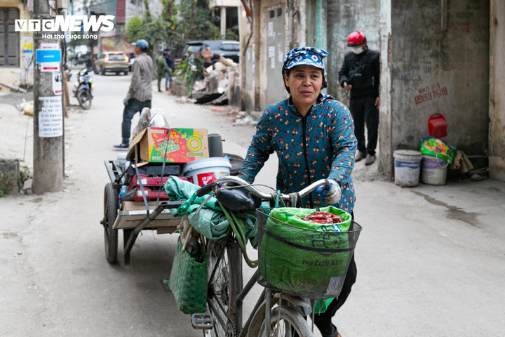Người Hà Nội tất bật dọn nhà, bàn giao mặt bằng phục vụ thi công Vành đai 2,5 - Ảnh 9