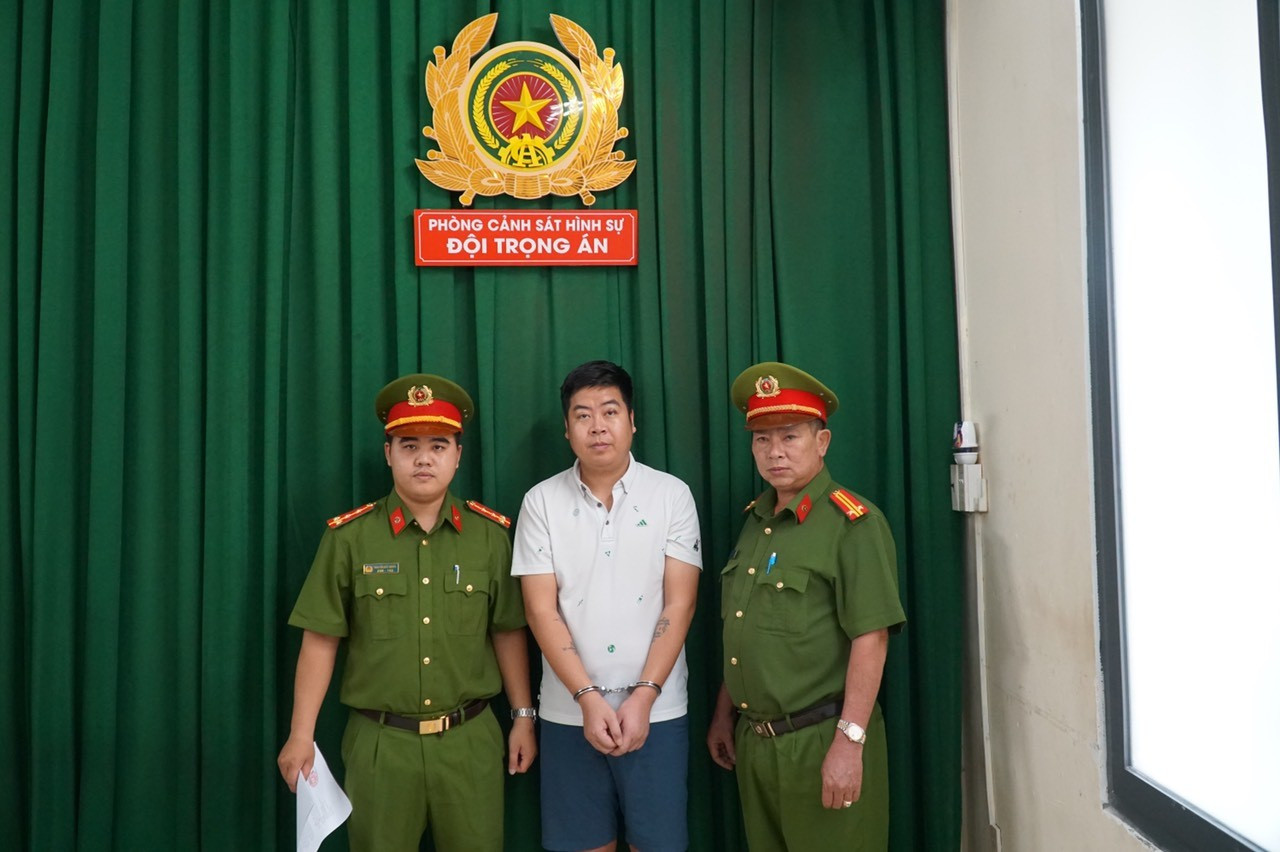 Bắt thêm 7 đối tượng trong đường dây đòi nợ thuê núp bóng hợp đồng mua bán nợ - Ảnh 1