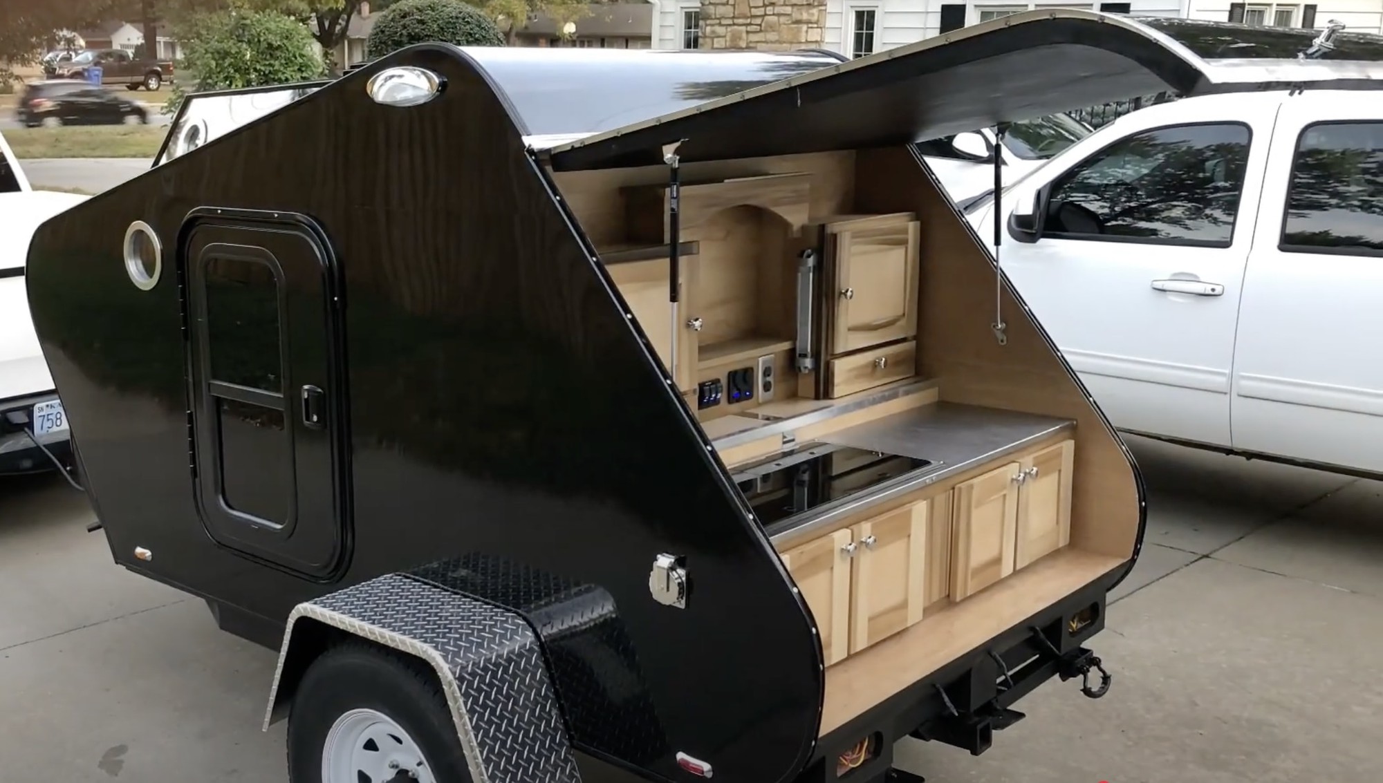 Thiết kế nhà "độc, lạ" - Ảnh 21