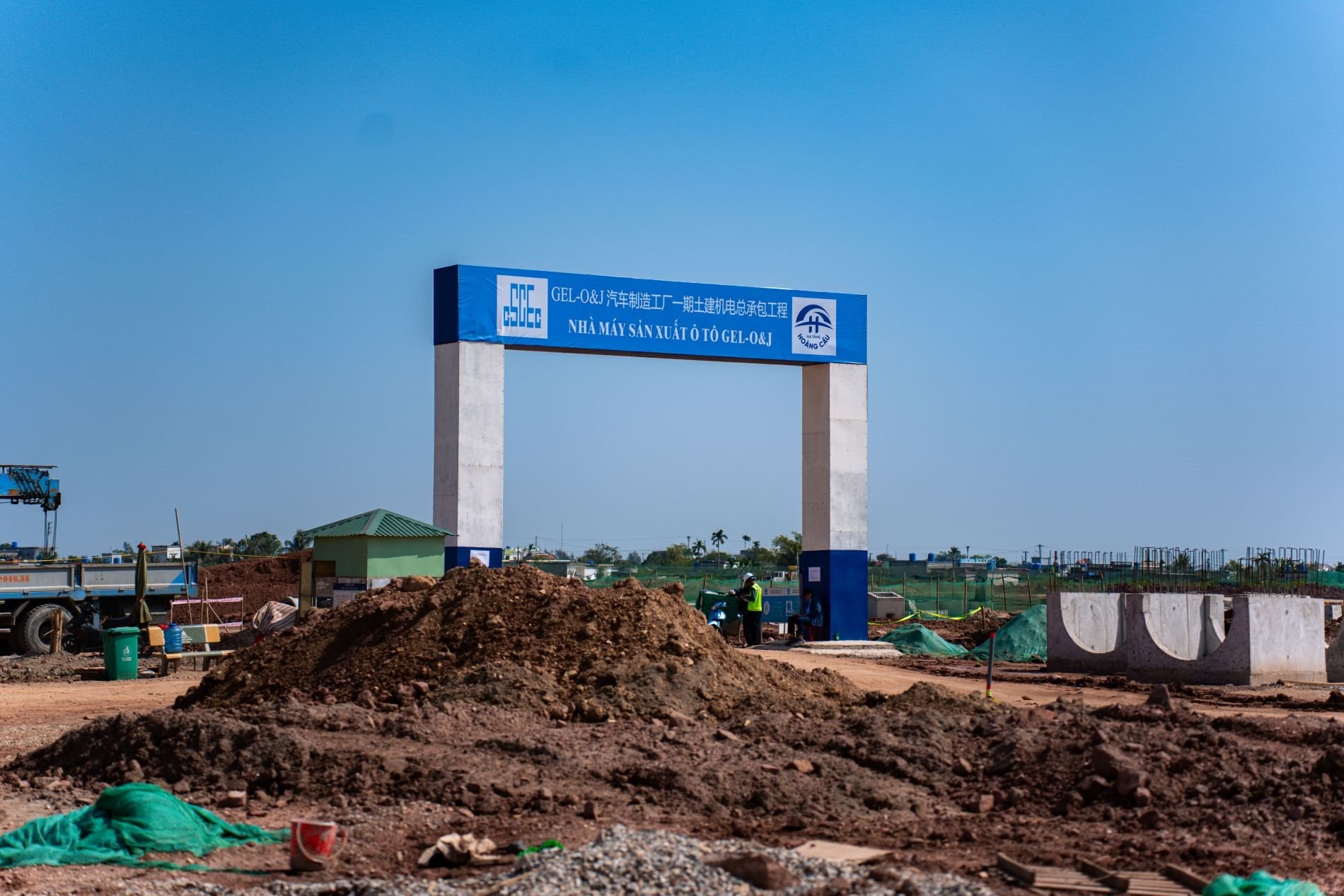 Hãng xe Trung Quốc ‘xây tổ’ ở Hưng Yên tuyển dụng hàng trăm vị trí, chuẩn bị vận hành nhà máy 120.000 xe/năm - Ảnh 2