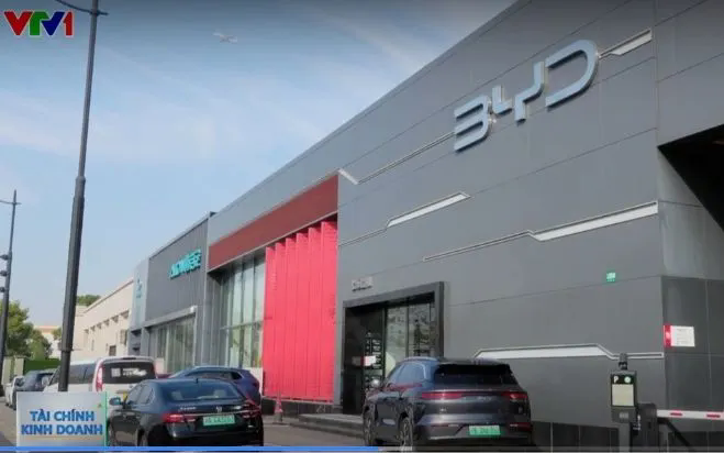 Xe điện Trung Quốc rời “vùng an toàn” - Ảnh 1