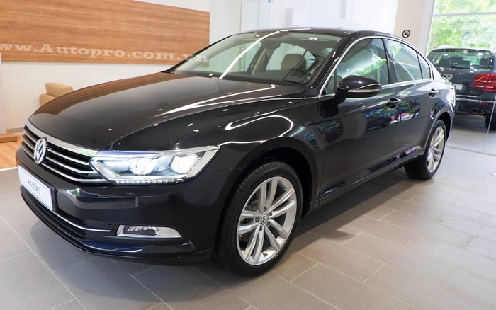 Khắc nghiệt 'đào thải' sedan cỡ D ở Việt Nam: Chưa đầy 10 năm, 7 xe bị khai tử, Toyota Camry trước cơ hội độc tôn trong phân khúc - Ảnh 5