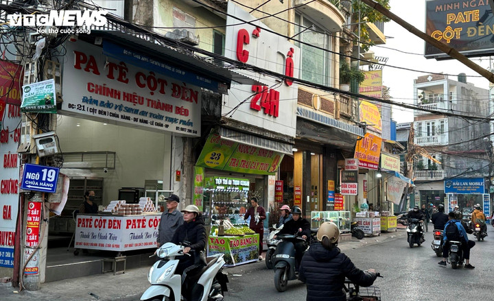 Pate Cột Đèn truyền thống vạ lây, tiểu thương lao đao sau bê bối Đồ hộp Hạ Long - Ảnh 1