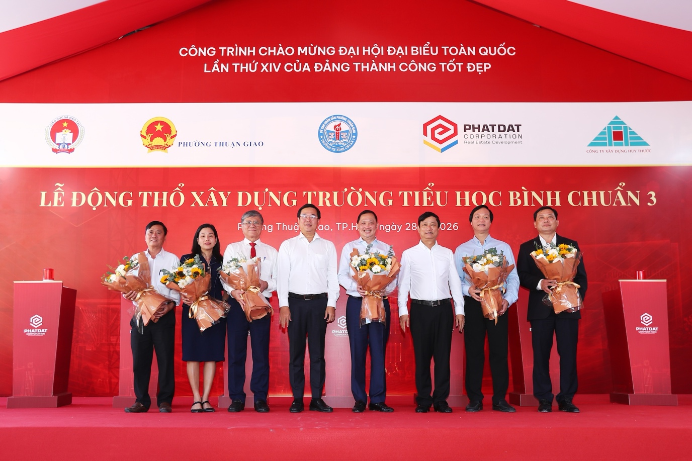 Động thổ xây dựng trường học đạt chuẩn quốc gia do doanh nghiệp tài trợ tại phường Thuận Giao - Ảnh 1