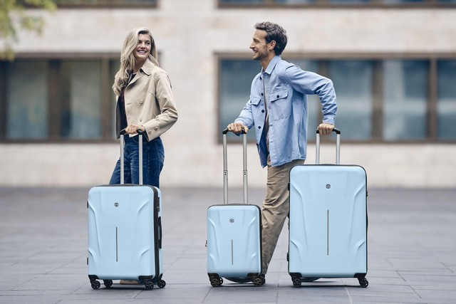 Khám phá nhiều bộ sưu tập vali mới từ các thương hiệu quốc tế tại House Of Luggage - Ảnh 2