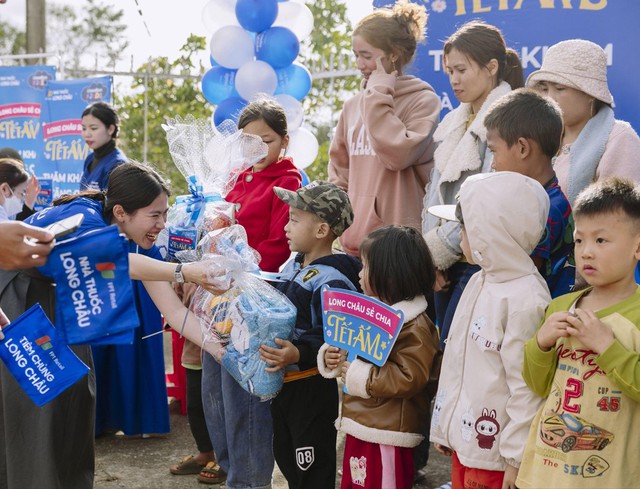 Long Châu tri ân đội ngũ: Thưởng Tết trung bình tăng 47%, cao nhất 127 triệu - Ảnh 3