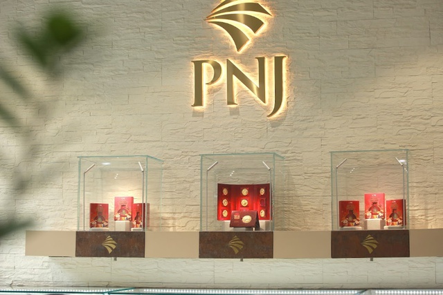 Vàng trang sức dần thay thế vàng miếng trong mùa sắm Tết - Ảnh 2