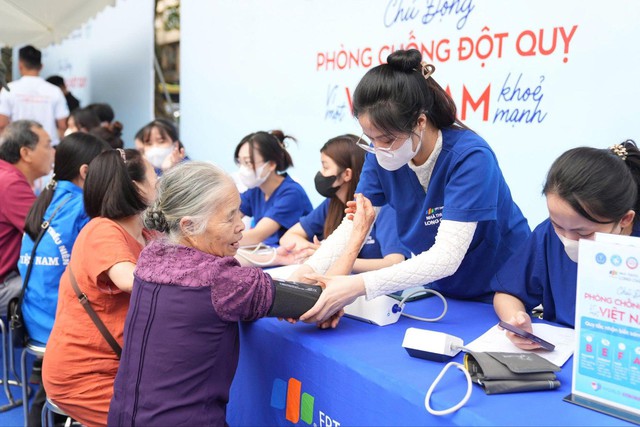 Long Châu tri ân đội ngũ: Thưởng Tết trung bình tăng 47%, cao nhất 127 triệu - Ảnh 8