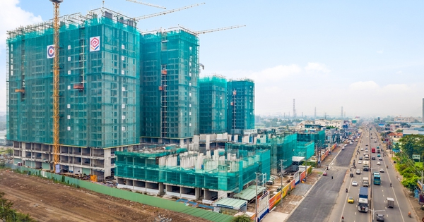 Công trường La Pura mặt tiền Quốc lộ 13 hiện tại có gì?