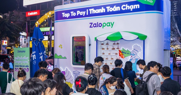 Tính năng Thanh Toán Chạm lần đầu được Zalopay giới thiệu tại New Year Fes