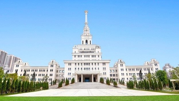 Thần tốc như ông Phạm Nhật Vượng: Vừa mở lò đào tạo AI đã có lộ trình nhân sự chi tiết, học xuất sắc về thẳng Vingroup lương 50 triệu/tháng - Ảnh 2