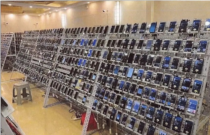 Trung Quốc áp giải Chen Zhi, phanh phui "trang trại điện thoại" đáng sợ của Prince Group - Ảnh 2