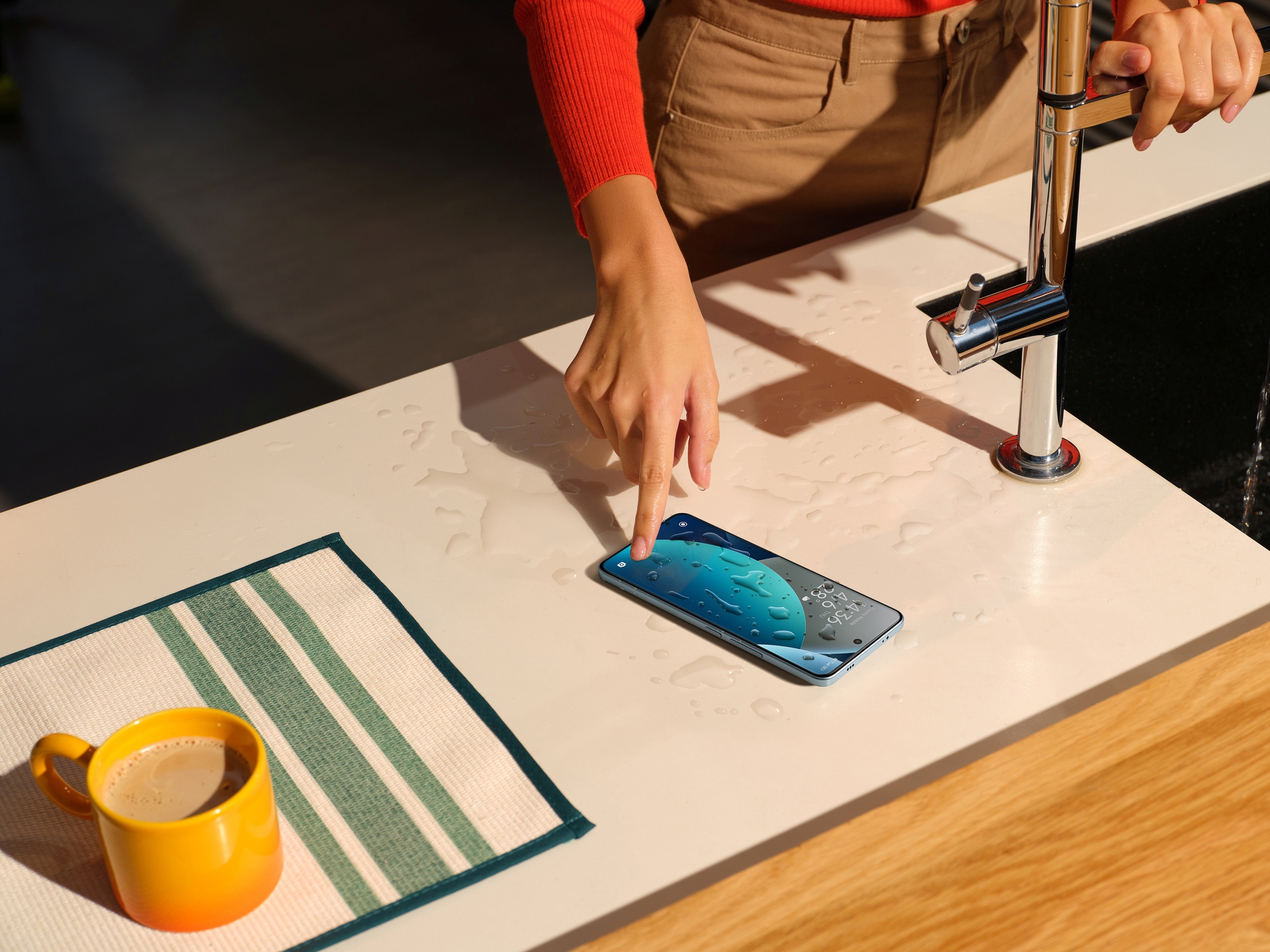 Dòng smartphone bán chạy nhất của Xiaomi có bản nâng cấp ở Việt Nam: Ngâm nước 24h không 'chết', camera 200 MP, giá 6-13 triệu đồng - Ảnh 3