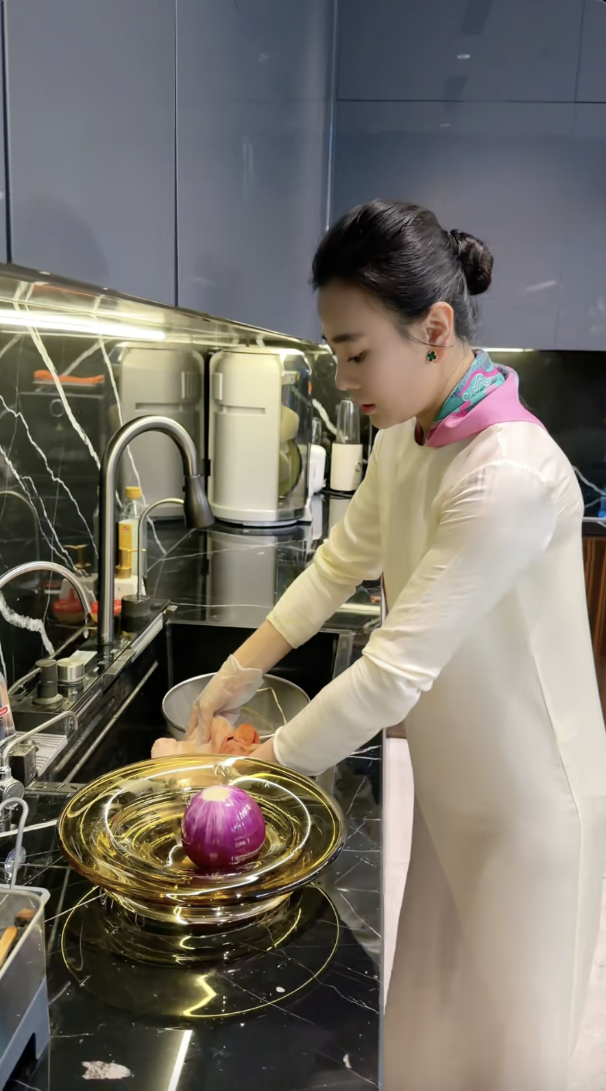 Tái xuất sau thời gian kín tiếng, căn biệt thự tại “khu nhà giàu” của Phương Oanh có nhiều điểm đáng chú ý - Ảnh 2