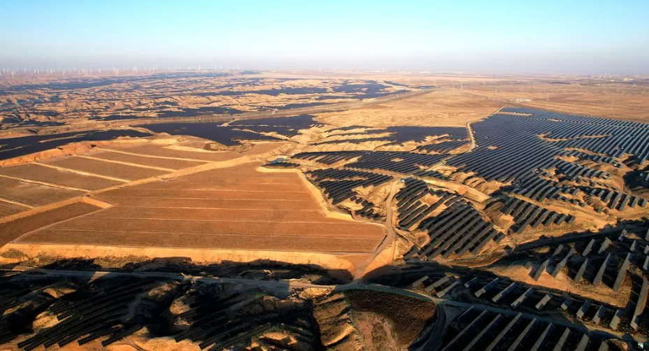 Trung Quốc lại khiến cả thế giới trầm trồ: Sắp vận hành “pin không khí siêu lạnh” lớn nhất thế giới trên sa mạc, sản xuất 180 triệu kWh điện/năm - Ảnh 1