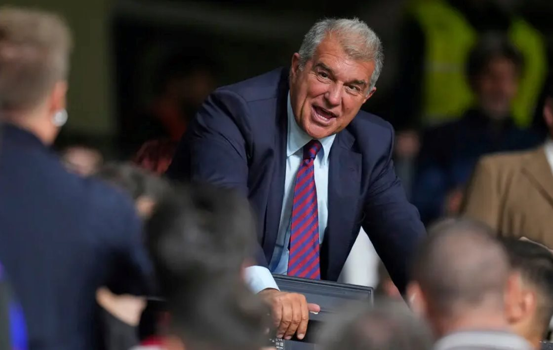 Đội bóng 'chúa chổm' nhất lịch sử thế giới: Hiện nợ 2,9 tỷ USD, thay kiểm toán viên liên tục, nếu không bán tài sản sẽ lỗ hơn 1 tỷ USD - Ảnh 1