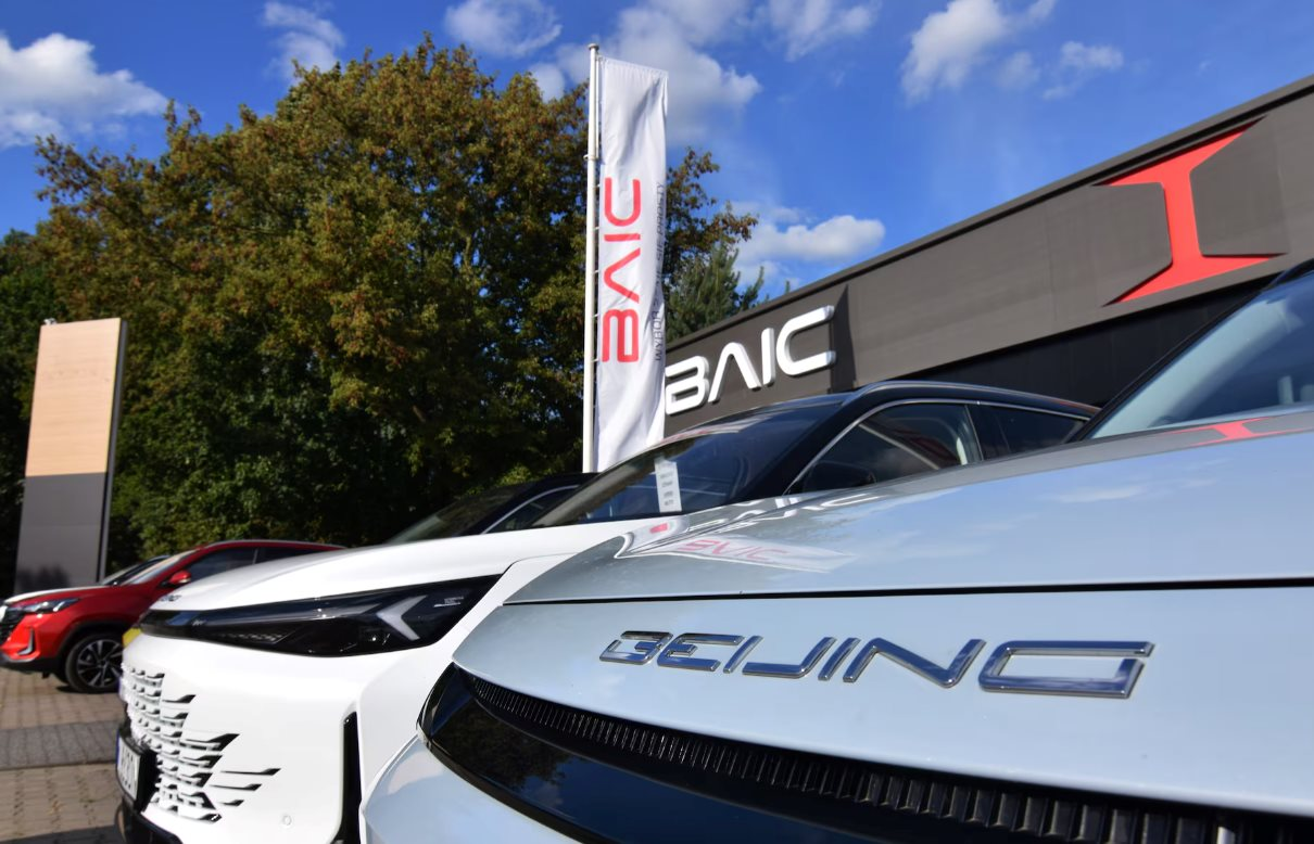 Dây chuyền lắp ráp 20 triệu xe xăng mỗi năm ngừng hoạt động vì ô tô điện, hàng tồn ồ ạt khiến Trung Quốc xuất khẩu vội vàng 6,5 triệu chiếc ra thế giới - Ảnh 2