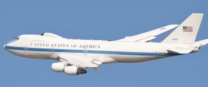 "Máy bay Ngày tận thế" của Mỹ đột ngột xuất hiện nhiều lần - Ảnh 1