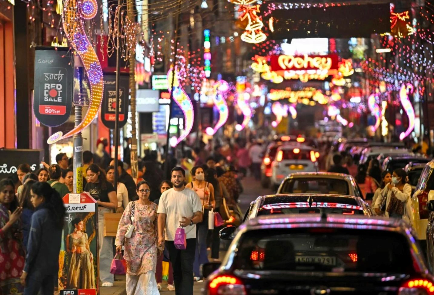 Nước châu Á sắp vượt Đức trở thành nền kinh tế lớn thứ 3 thế giới: Tăng trưởng thần tốc nhưng vẫn... không giàu - Ảnh 1