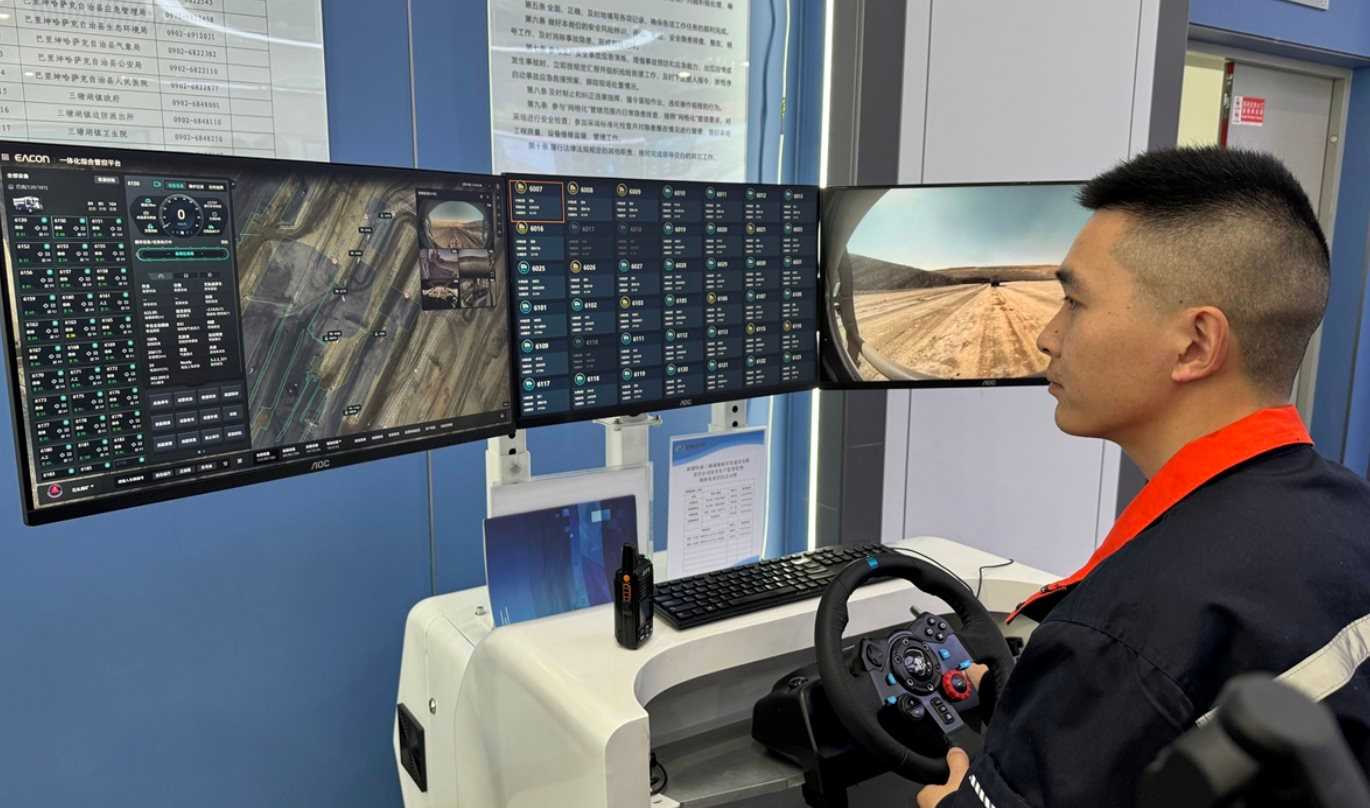 Phát hiện 91 xe tải Trung Quốc không người lái, âm thầm chở 100 tấn hàng, di chuyển sát nhau, hoạt động xuyên đêm không cần ánh sáng - Ảnh 3