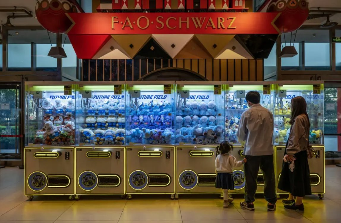 Buồn của nền kinh tế thứ 2 thế giới: Tỷ lệ sinh thấp kỷ lục, xu hướng già hoá gần như khó đảo chiều, 240 triệu người trẻ không tìm được hạnh phúc - Ảnh 2