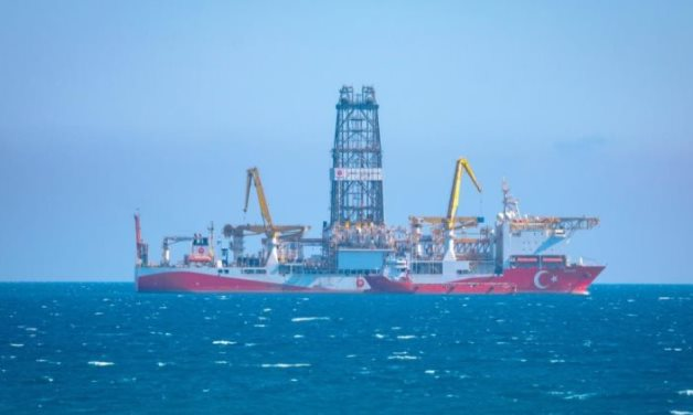 Khoan sâu xuống tầng địa chất, phát hiện mỏ dầu khí lớn tại châu Á: Mỗi ngày có thể khai thác 3.100 thùng dầu cùng 231.000 m³ khí đốt - Ảnh 1