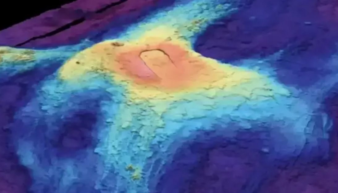 Núi lửa khổng lồ dưới đáy đại dương dự kiến sẽ phun trào trong năm nay - Ảnh 2