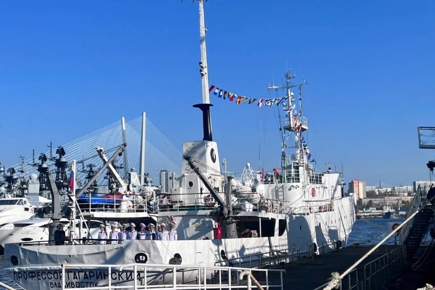 "Báu vật chiến lược" của Nga xuất hiện trên biển Việt Nam, được đặt số hiệu nhưng giữ nguyên một thứ - Ảnh 4