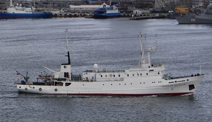 "Báu vật chiến lược" của Nga xuất hiện trên biển Việt Nam, được đặt số hiệu nhưng giữ nguyên một thứ - Ảnh 1