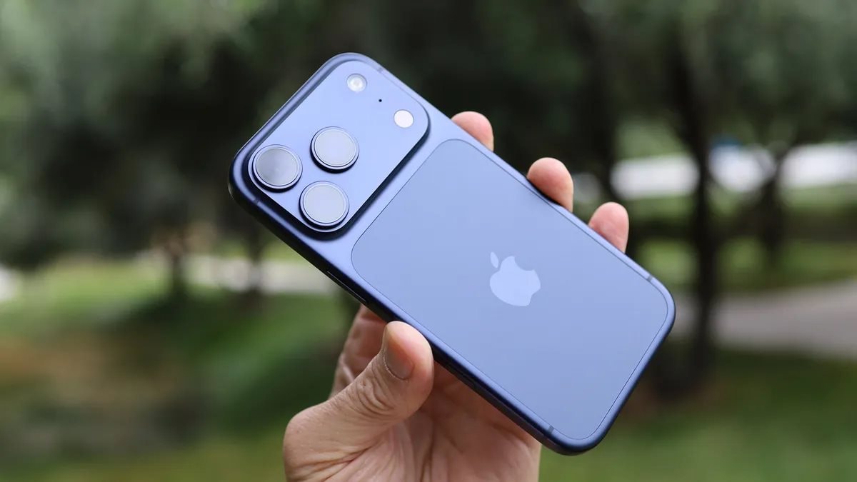 Cây bút công nghệ: "Ai thích khen điện thoại nào thì kệ, với tôi chỉ có chiếc iPhone này mãi là tuyệt tác" - Ảnh 3
