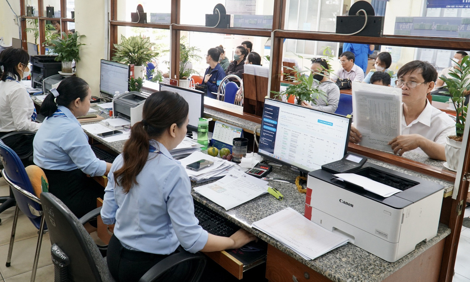 Thủ tướng yêu cầu đơn giản hóa quy trình, hồ sơ, thủ tục đất đai tại cấp xã - Ảnh 1