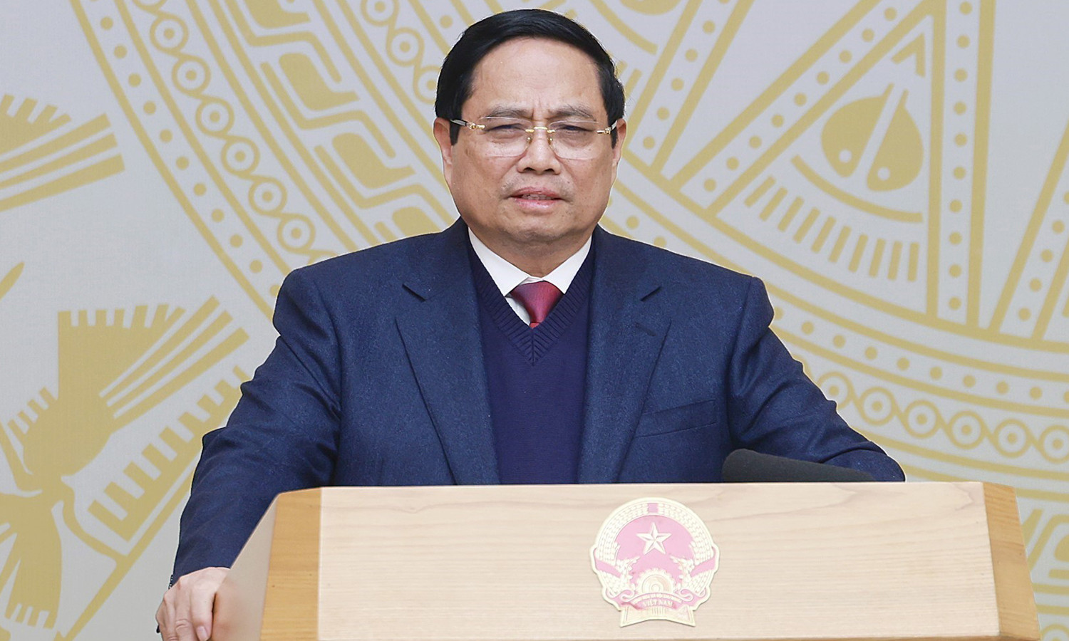 Thủ tướng: Đầu tư dưới 3.000 dự án dùng ngân sách Trung ương trong nhiệm kỳ tới - Ảnh 1