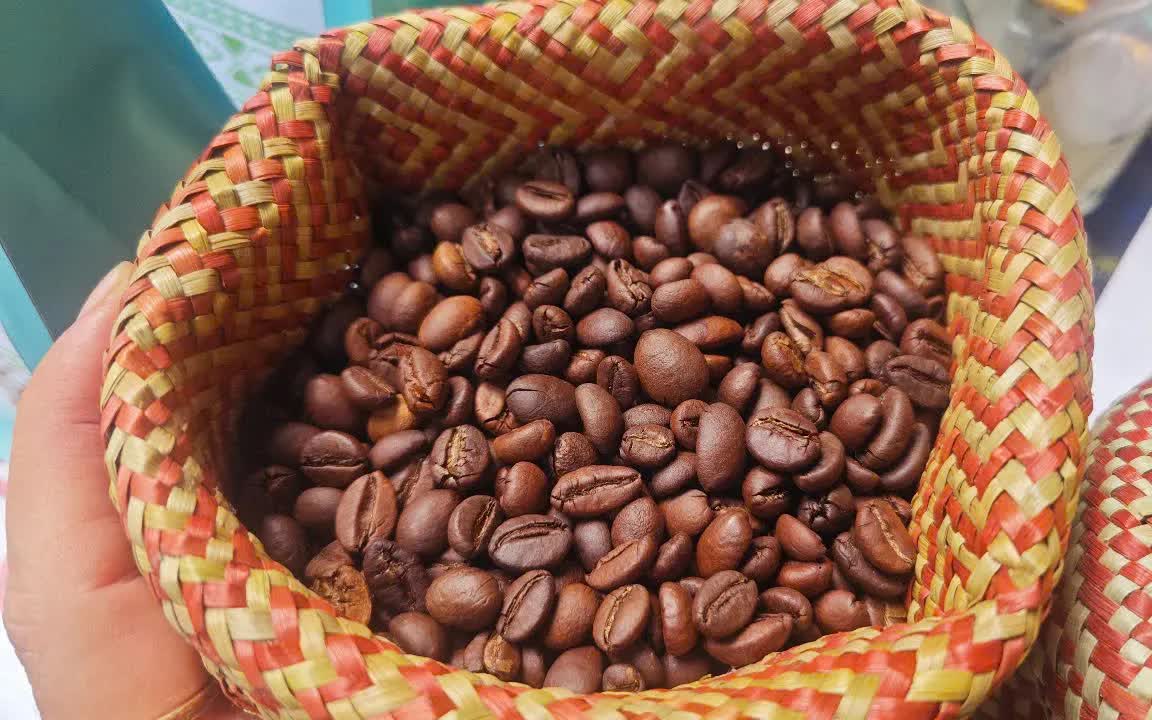 Giá cà phê bật tăng mạnh - Ảnh 1