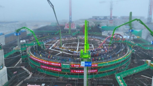 Căn cứ điện hạt nhân lớn nhất hành tinh vừa đạt mốc lịch sử - Ảnh 3