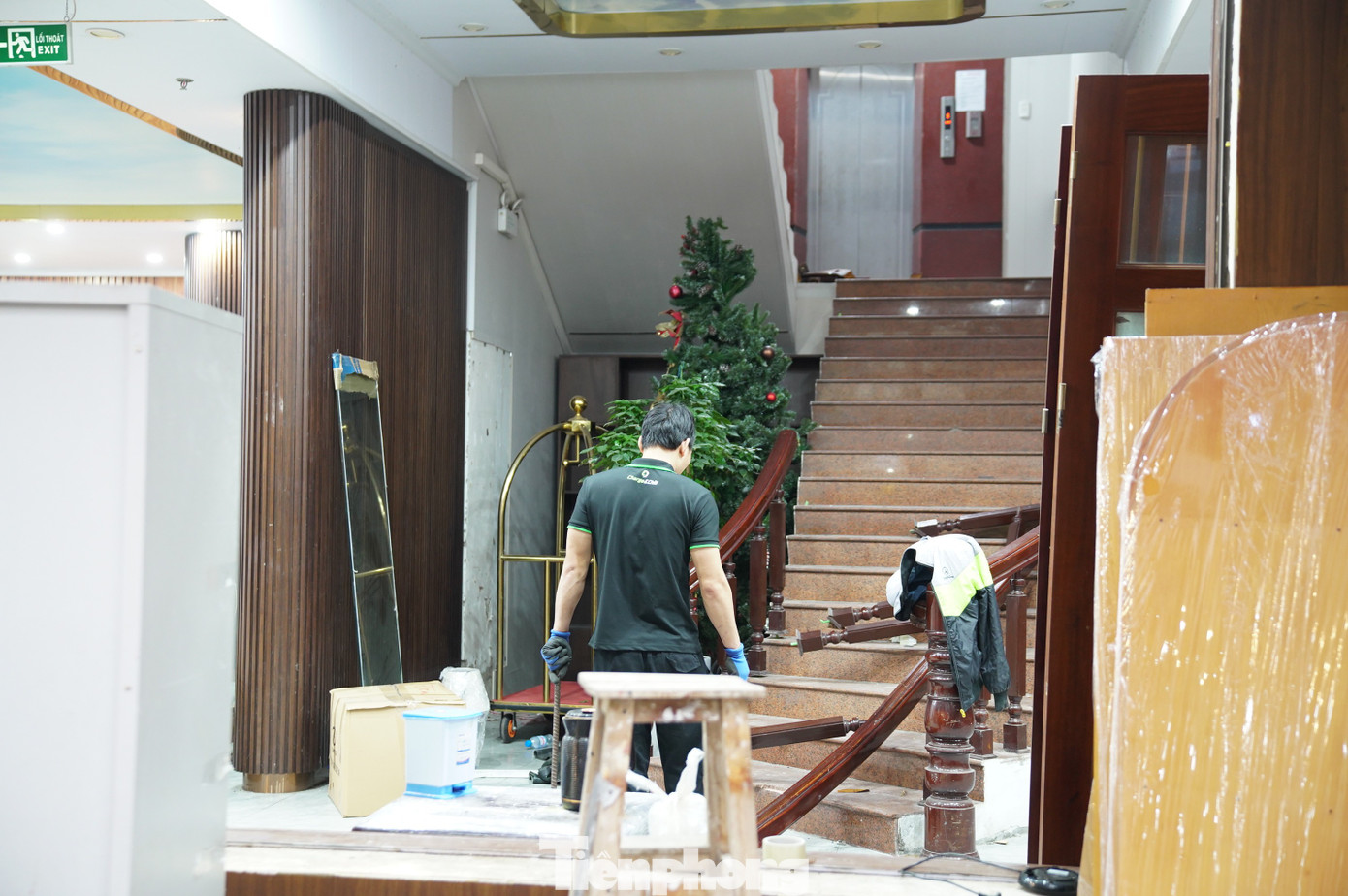 Đồng loạt phá dỡ mặt bằng làm dự án Quảng trường – Công viên phía Đông hồ Hoàn Kiếm - Ảnh 14