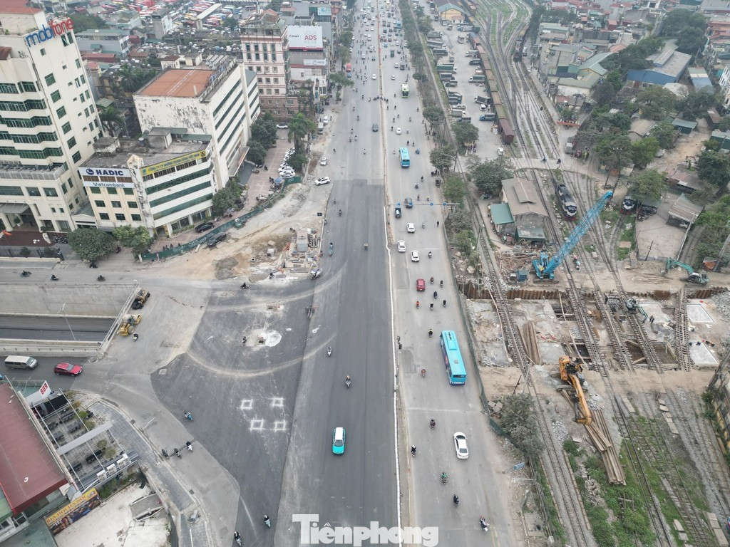 Nhiều dự án giao thông Hà Nội chậm cả chục năm sẽ hoàn thành trước Tết Nguyên đán - Ảnh 1