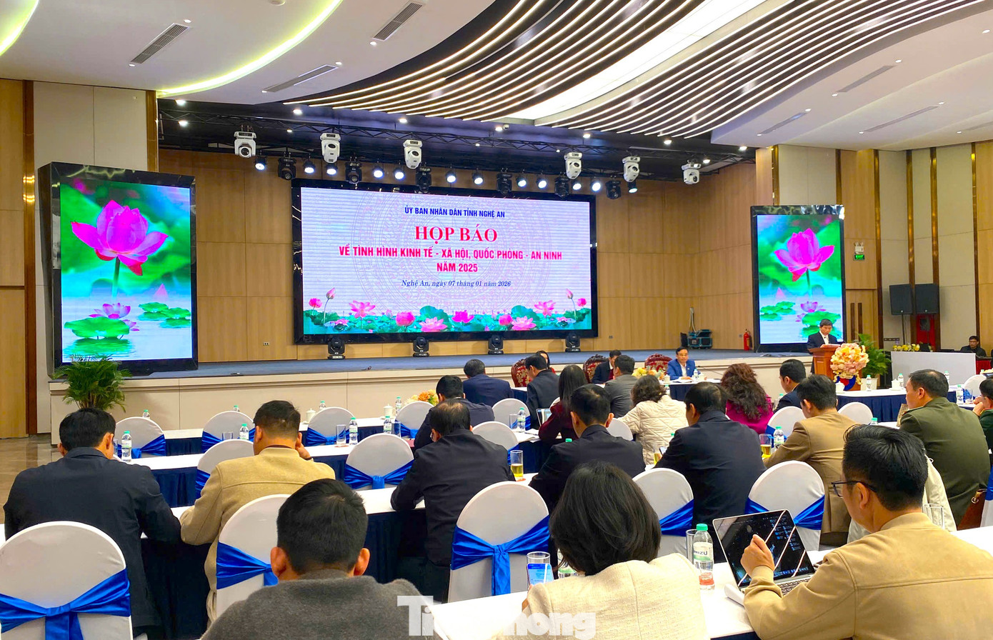 Nghệ An lập kỷ lục thu ngân sách - Ảnh 1