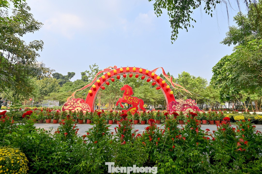 Tận thấy công viên đầu tiên được xây trên 'đất vàng' bỏ hoang ở TPHCM - Ảnh 14