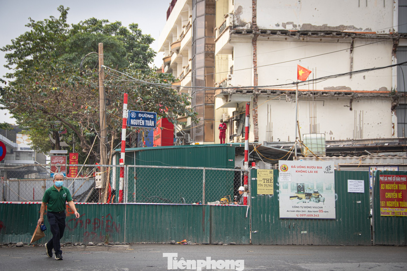 Dự án mở rộng đường Nguyễn Tuân vẫn còn vướng mắc về mặt bằng - Ảnh 2