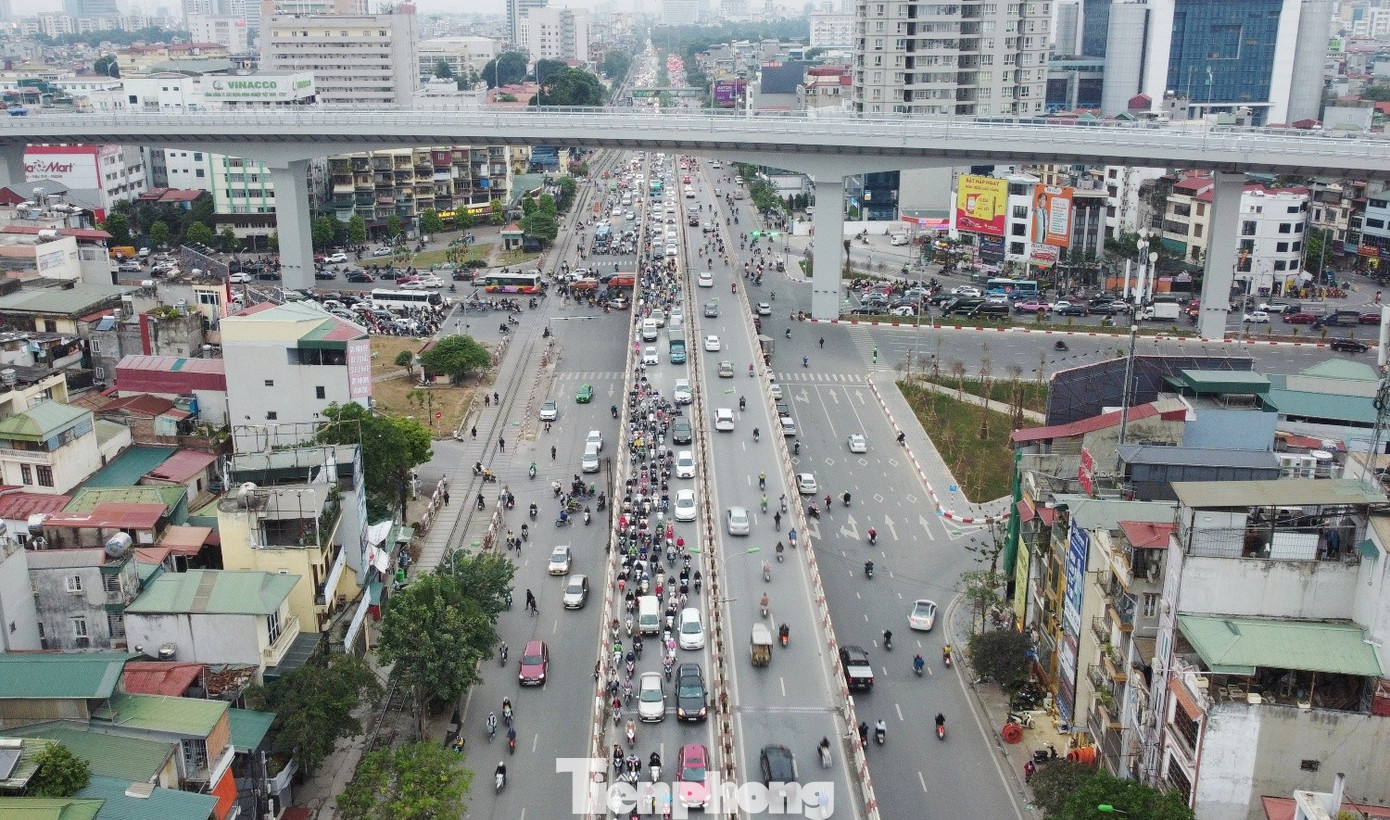 Hiện trạng QL1 từ Ba Đình đến Phú Xuyên vừa được đề xuất mở rộng gấp 3 lần - Ảnh 4