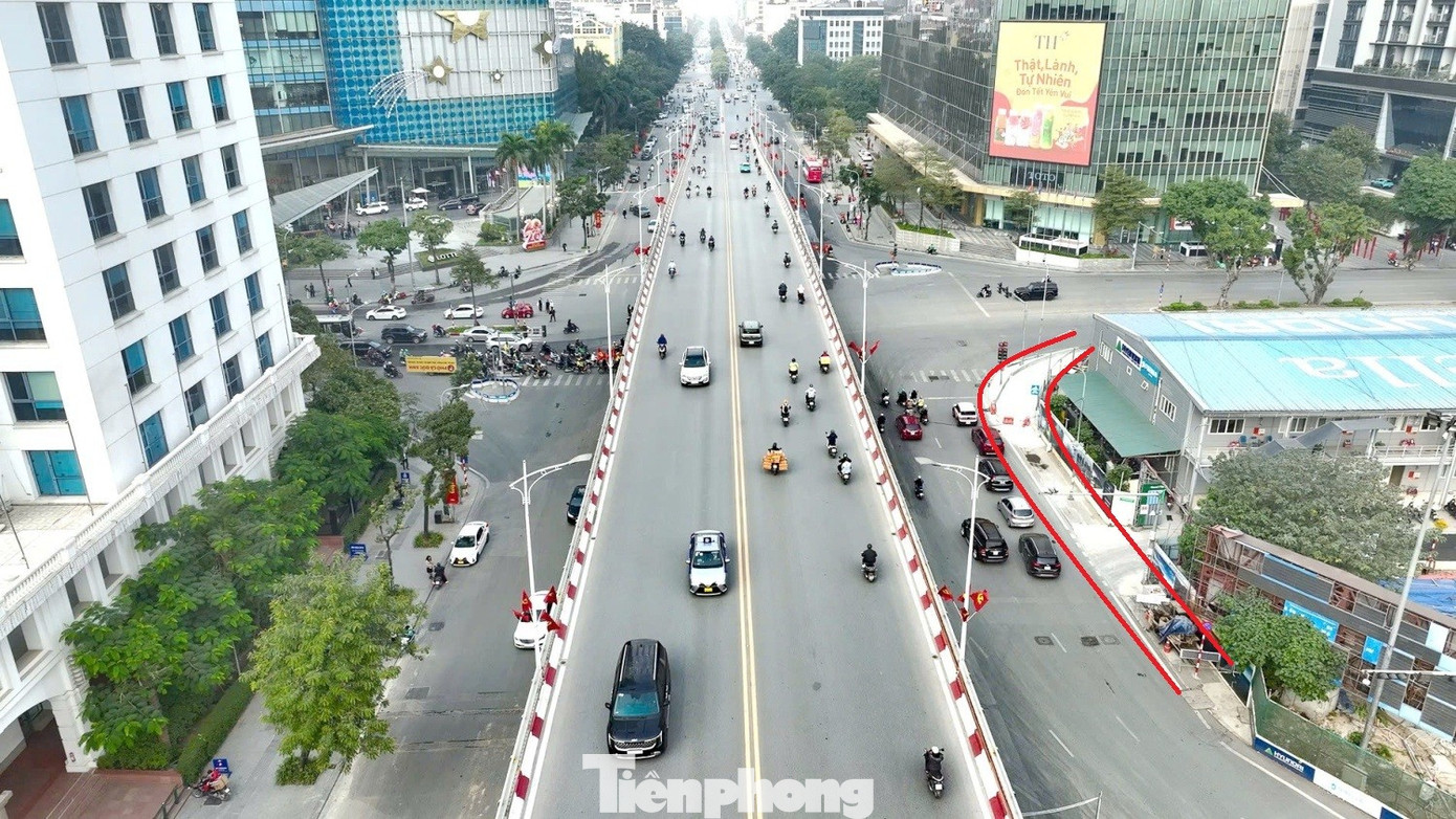 Hà Nội thu hẹp rào chắn dự án metro, mở rộng lòng đường phục vụ đi lại dịp Tết - Ảnh 5
