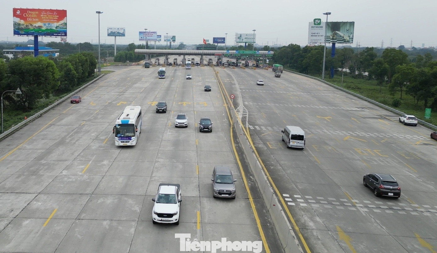 Cận cảnh cao tốc Hà Nội - Hải Phòng vừa được đề xuất mở rộng 10 làn xe - Ảnh 6