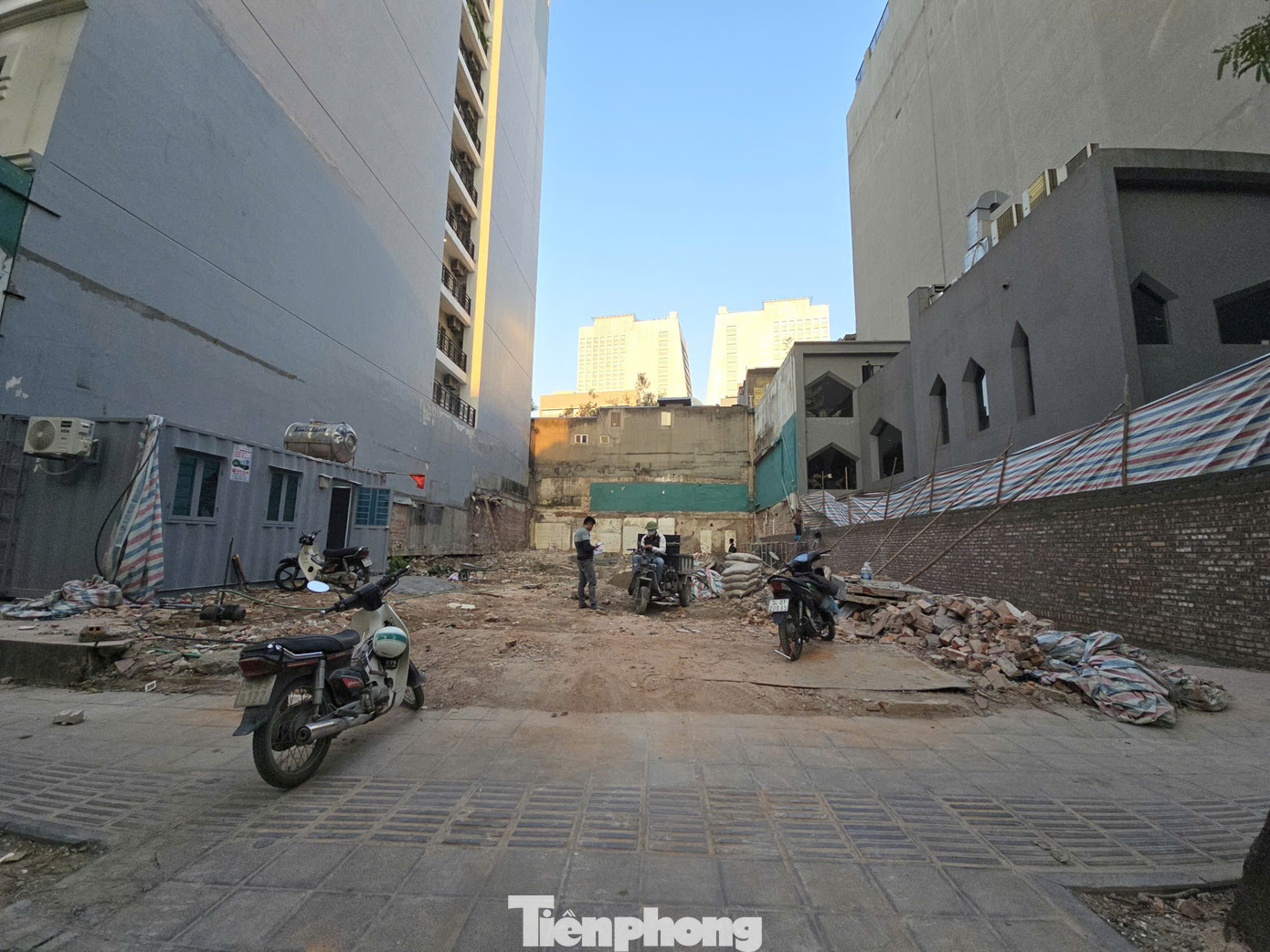 Biệt thự cổ Hà Nội bị phá dỡ xây cao ốc gây xôn xao - Ảnh 5