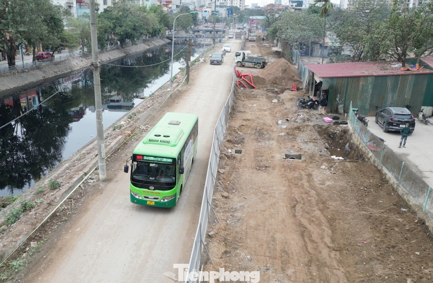 Hiện trạng sửa chữa tuyến đường nhiều 'ổ gà', 'ô trâu' nhất nội thành Hà Nội - Ảnh 8