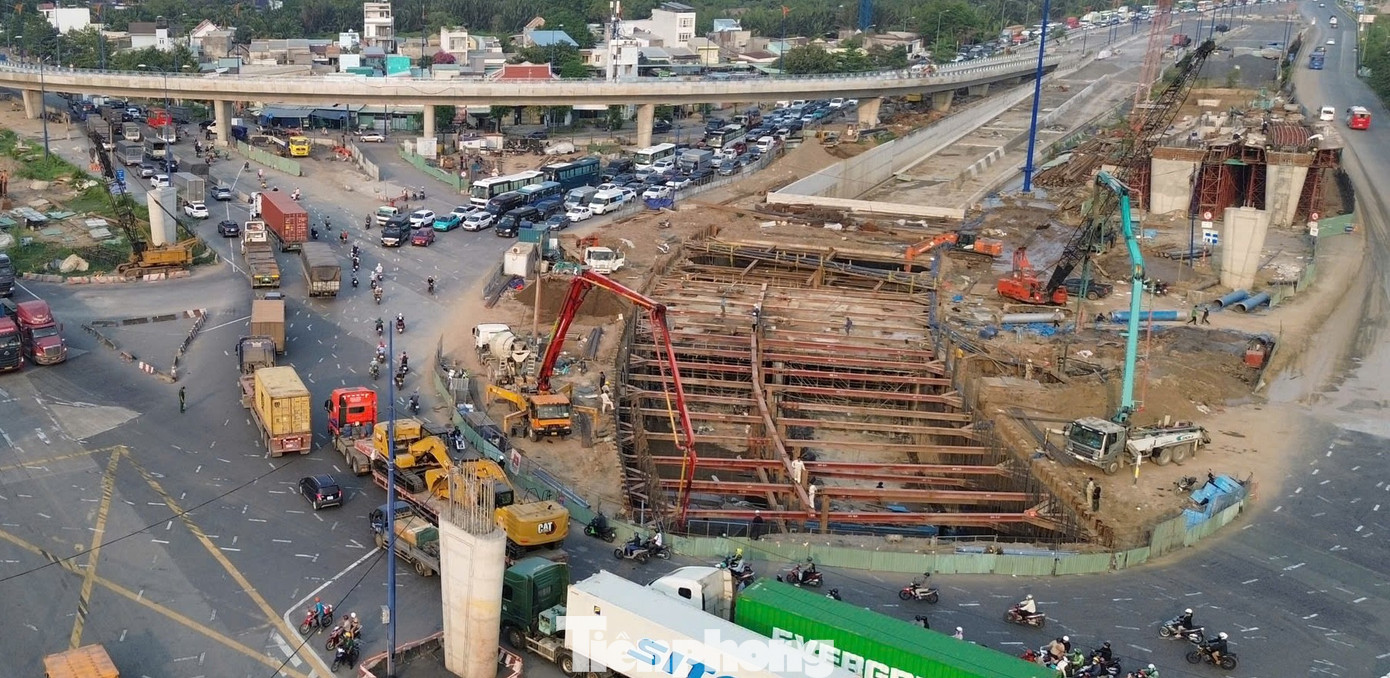 Thi công xuyên Tết tại các dự án trọng điểm TPHCM - Ảnh 7