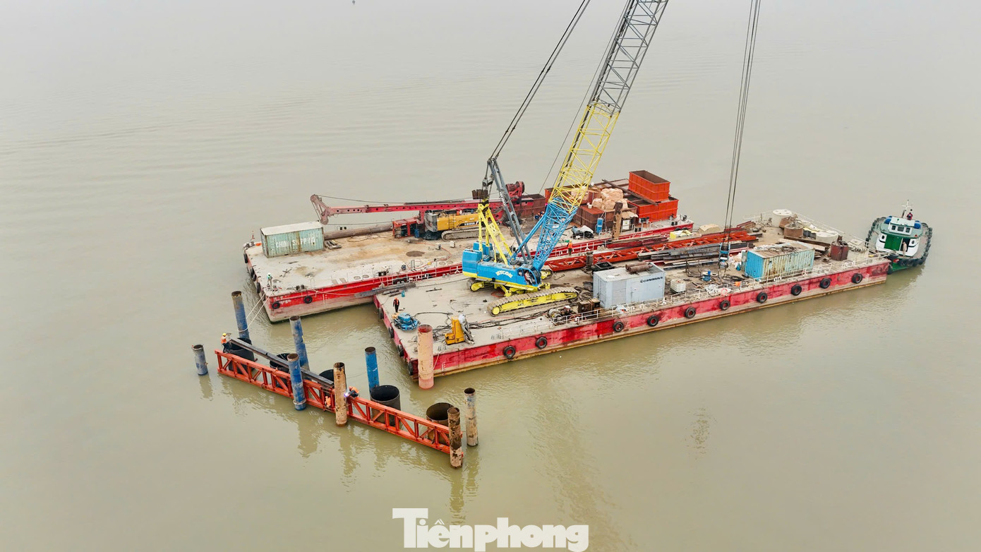 Toàn cảnh thi công cầu Thượng Cát hơn 7.300 tỷ đồng với biểu tượng cánh chim bay lên - Ảnh 4