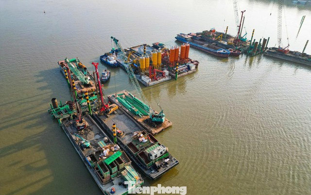 Đại công trường cầu Trần Hưng Đạo 16.000 tỷ đồng nhìn từ trên cao - Ảnh 5
