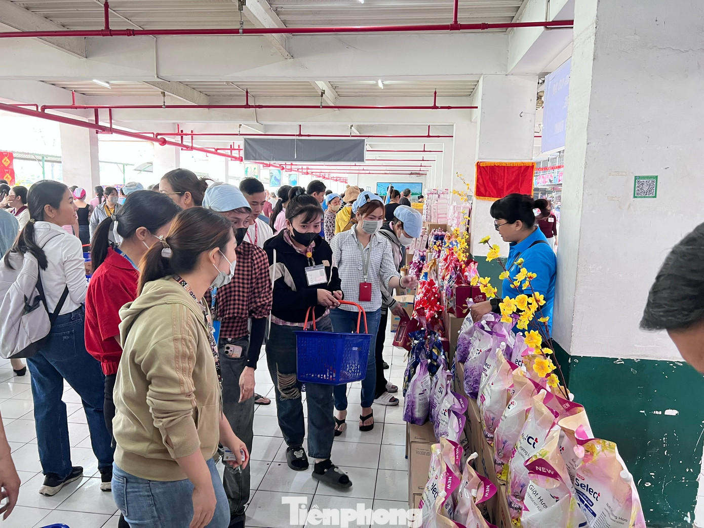 Công ty đông lao động nhất TPHCM thưởng Tết ra sao? - Ảnh 2