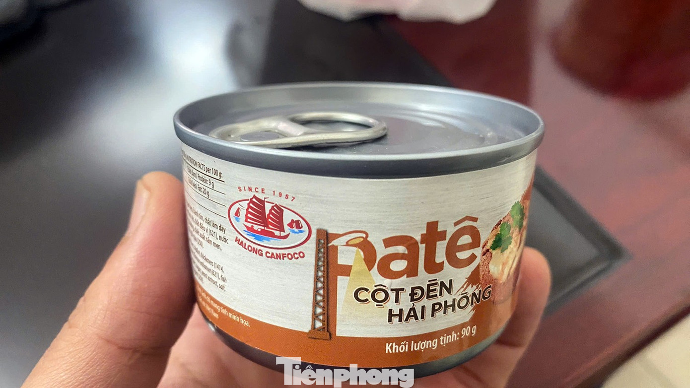 Sau lùm xùm thịt bệnh, đồ hộp HaLong CanFoco 'mất hút' ở nhiều siêu thị - Ảnh 3