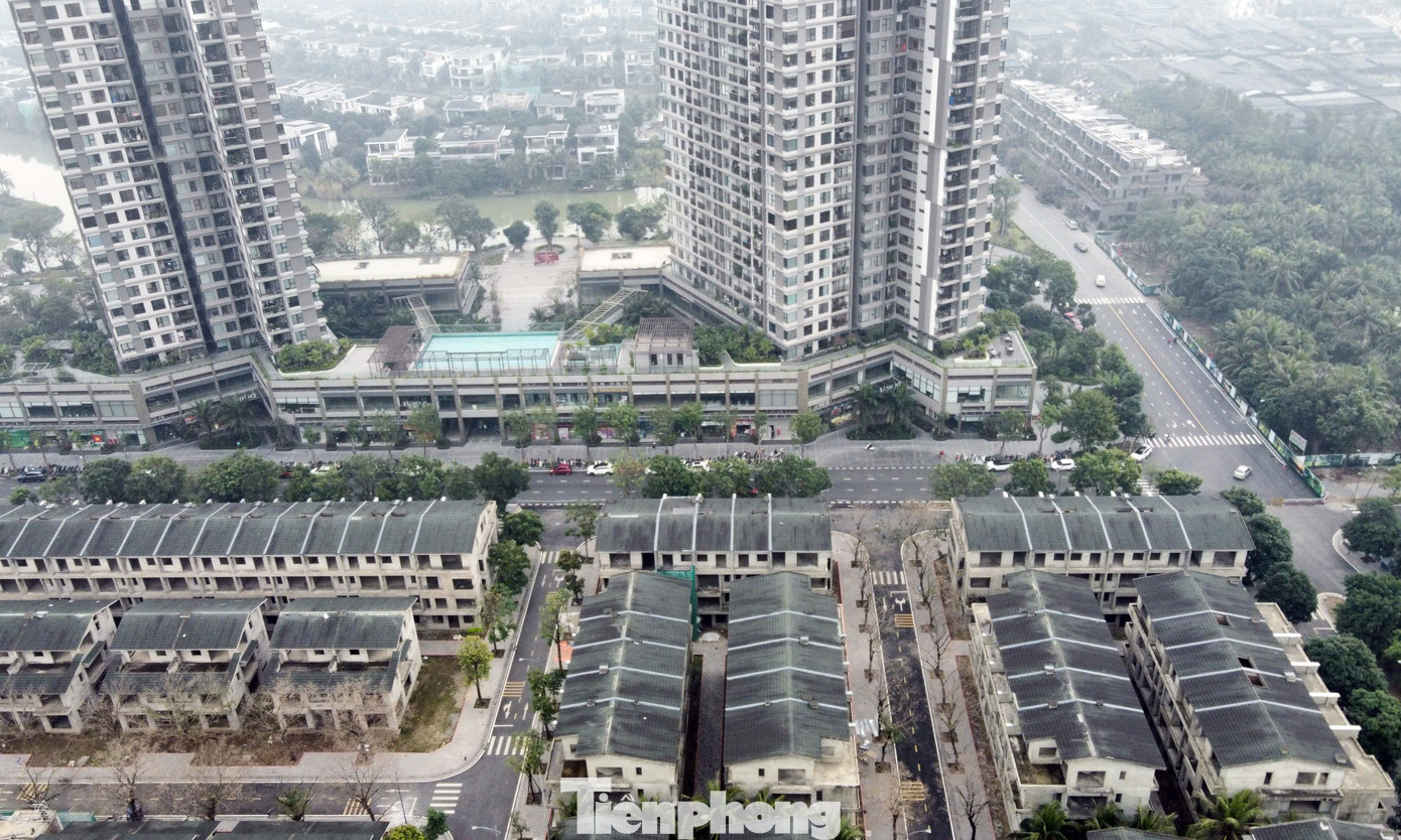 Cảnh bỏ hoang tại dự án biệt thự, liền kề từng ‘xây chui, bán sai’ - Ảnh 10